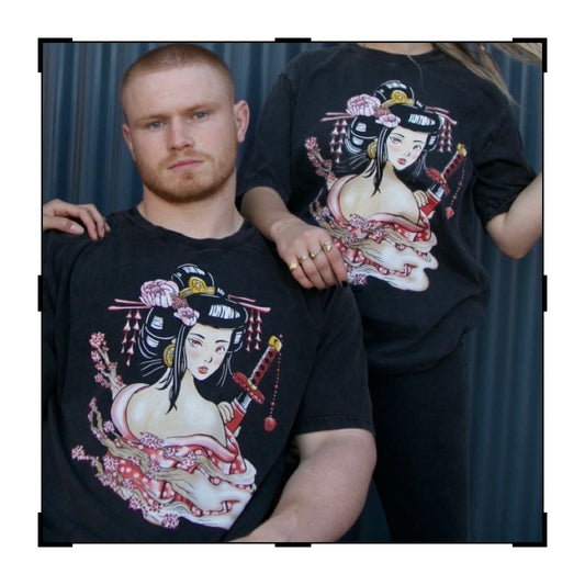 GEISHA TEE